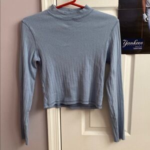 American Eagle Women’s Medium Blue Ribbed Pointelle Mock Turtleneck Crop Top